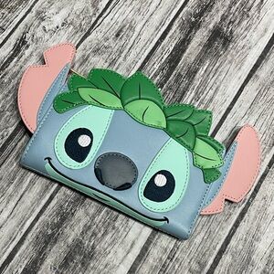 Loungefly LILO & Stitch Wallet Like New! Blue